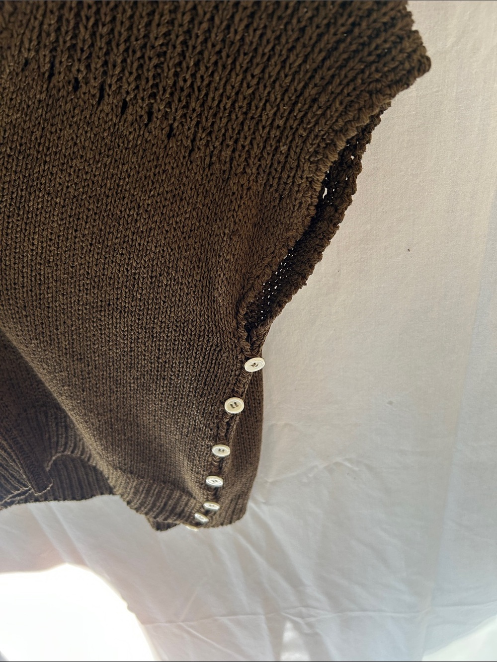 Vintage Liz Claiborne Dark Brown V-Neck Knit sweater vest - Picture 3 of 3
